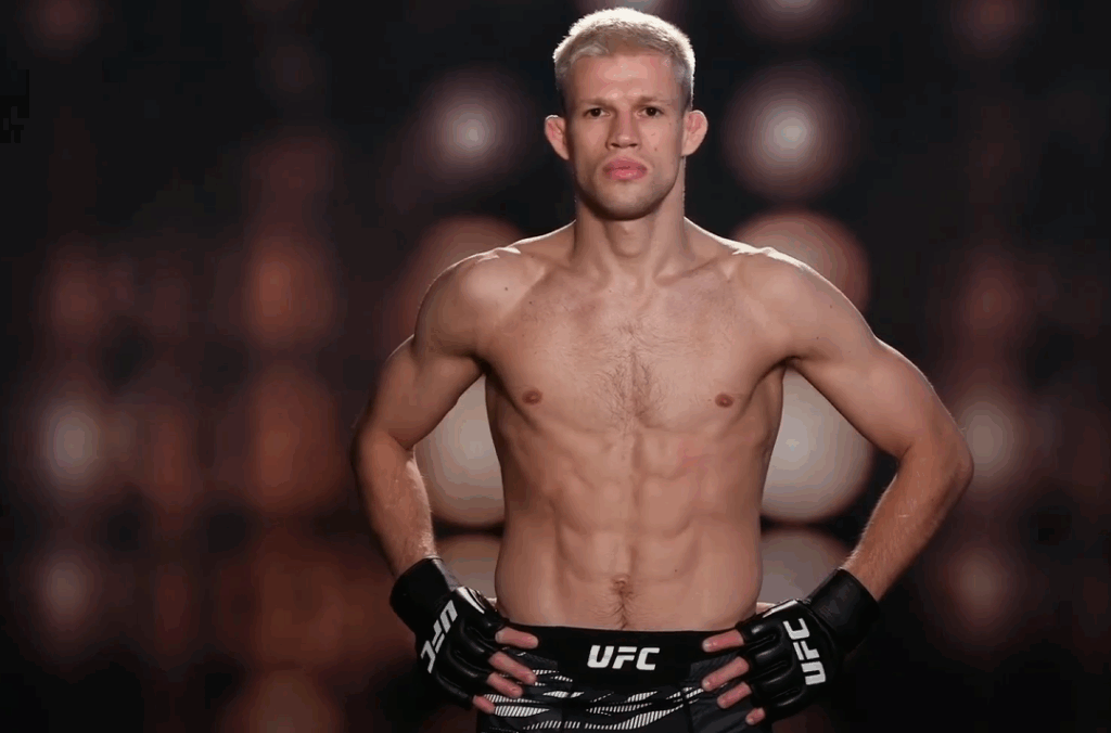 Jakub Wikłacz po debiucie w UFC: „Byłem wściekły na siebie, ale Patchy Mix powiedział, że byłem jego najlepszym rywalem” Jakub Wikłacz po debiucie w UFC: „Byłem wściekły na siebie, ale Patchy Mix powiedział, że byłem jego najlepszym rywalem”