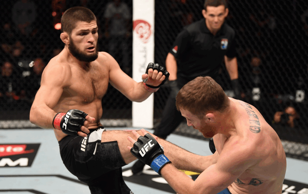 Justin Gaethje szczerze o porażce z Khabibem: „Żaden człowiek na ziemi nie wygrałby z nim tamtego wieczoru” Justin Gaethje szczerze o porażce z Khabibem: „Żaden człowiek na ziemi nie wygrałby z nim tamtego wieczoru”