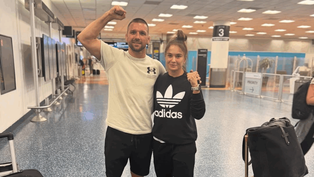Gamrot i Kowalkiewicz w drodze do Brazylii na UFC Rio