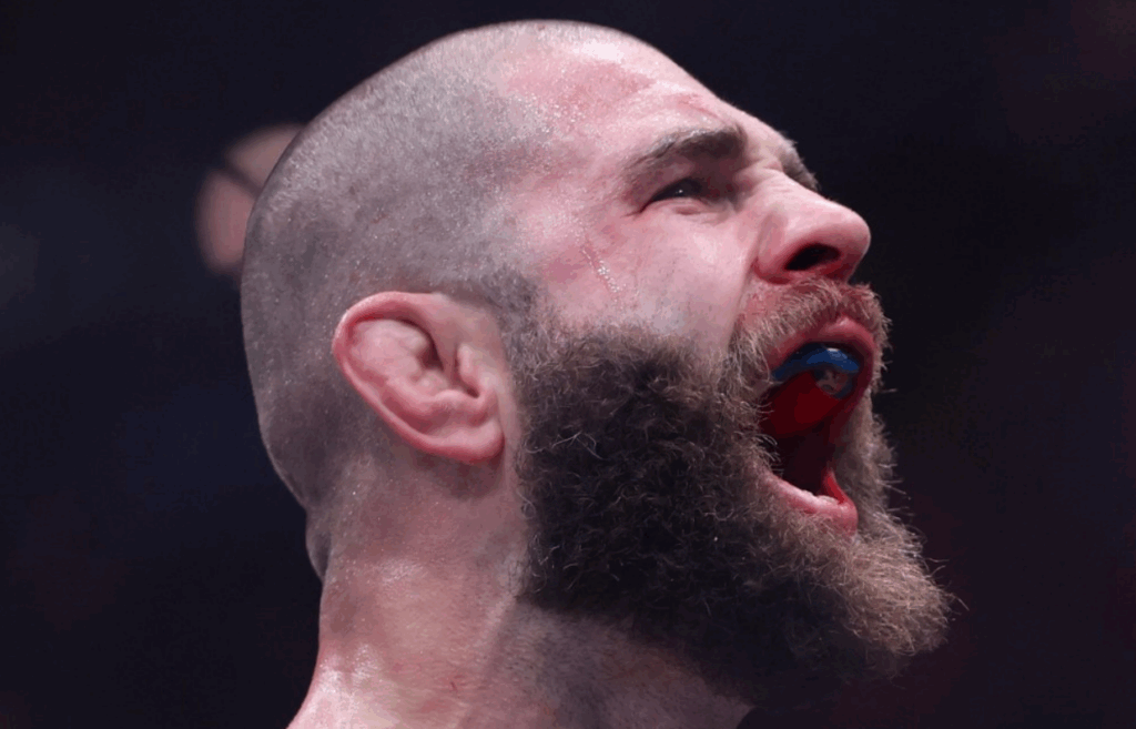 Jiri Prochazka rozważa zejście do wagi średniej Jiri Prochazka rozważa zejście do wagi średniej