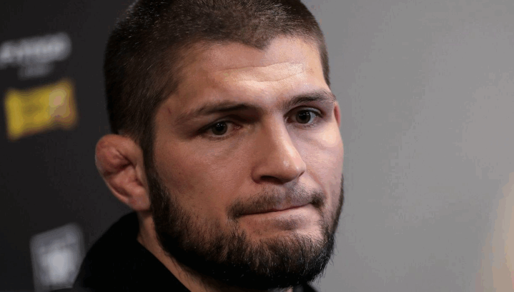 Khabib Nurmagomedov wraca do tragedii, która zakończyła jego karierę: „To była bardzo trudna sytuacja” Khabib Nurmagomedov wraca do tragedii, która zakończyła jego karierę: „To była bardzo trudna sytuacja”