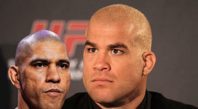 Tito Ortiz pewny siebie: „W primie pokonałbym Alexa Pereirę bez żadnego problemu”