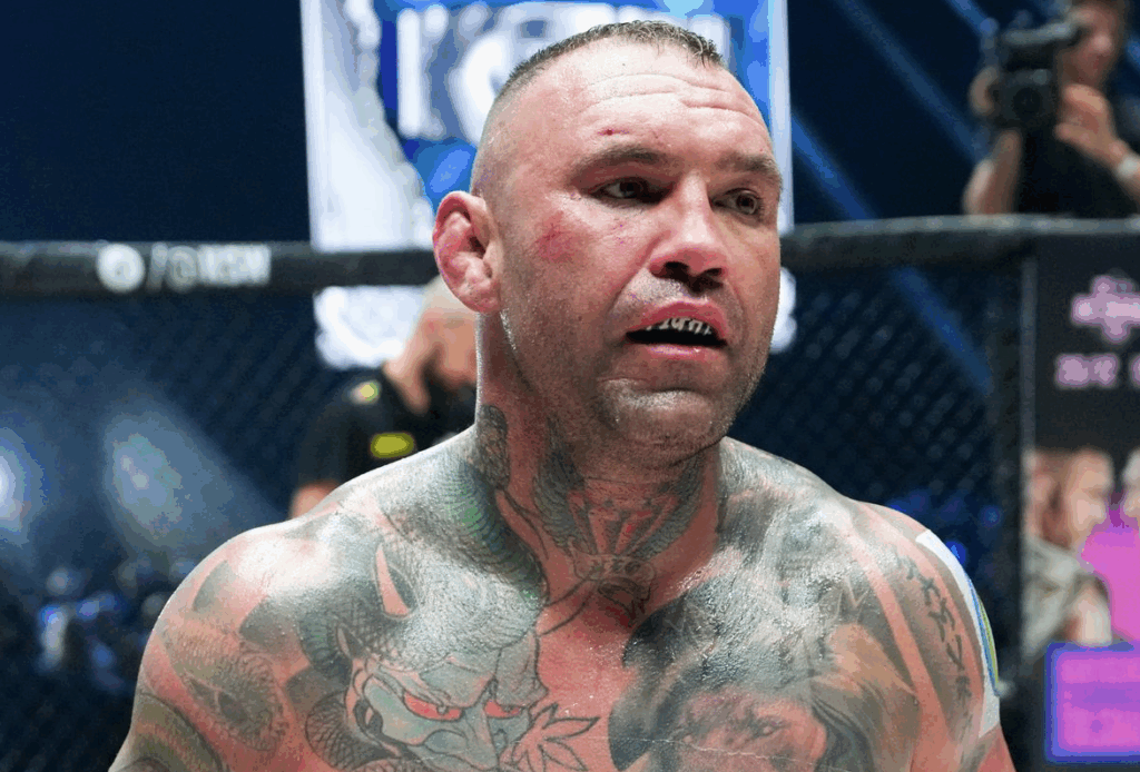 Tomasz Romanowski ujawnia, że doznał kontuzji w trakcie rozgrzewki przed pojedynkiem z Van De Mercktem Tomasz Romanowski ujawnia, że doznał kontuzji w trakcie rozgrzewki przed pojedynkiem z Van De Mercktem