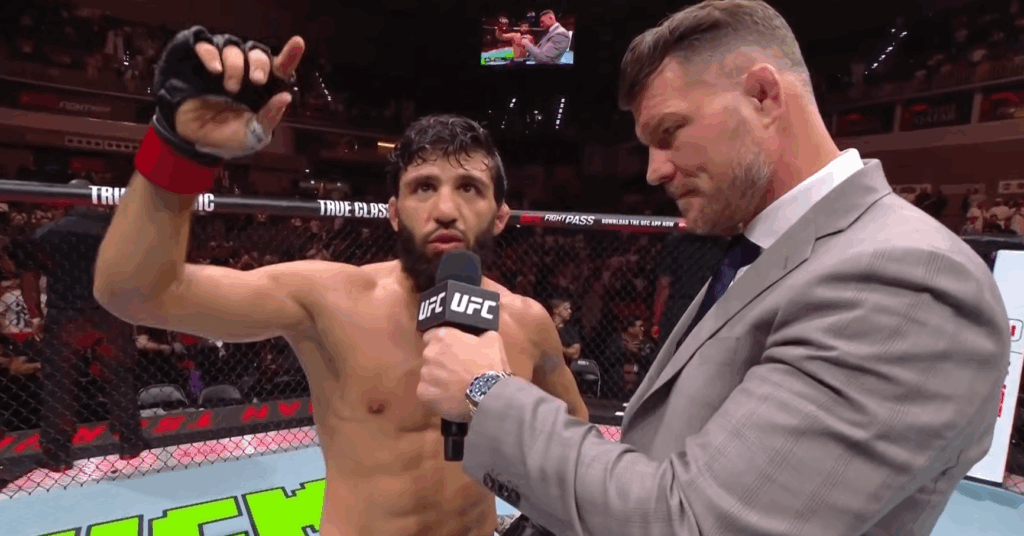 Arman Tsarukyan z dużym zwycięstwem w Katarze. „Ilia, wyjdź tutaj!” – mocne wezwanie po poddaniu Hookera