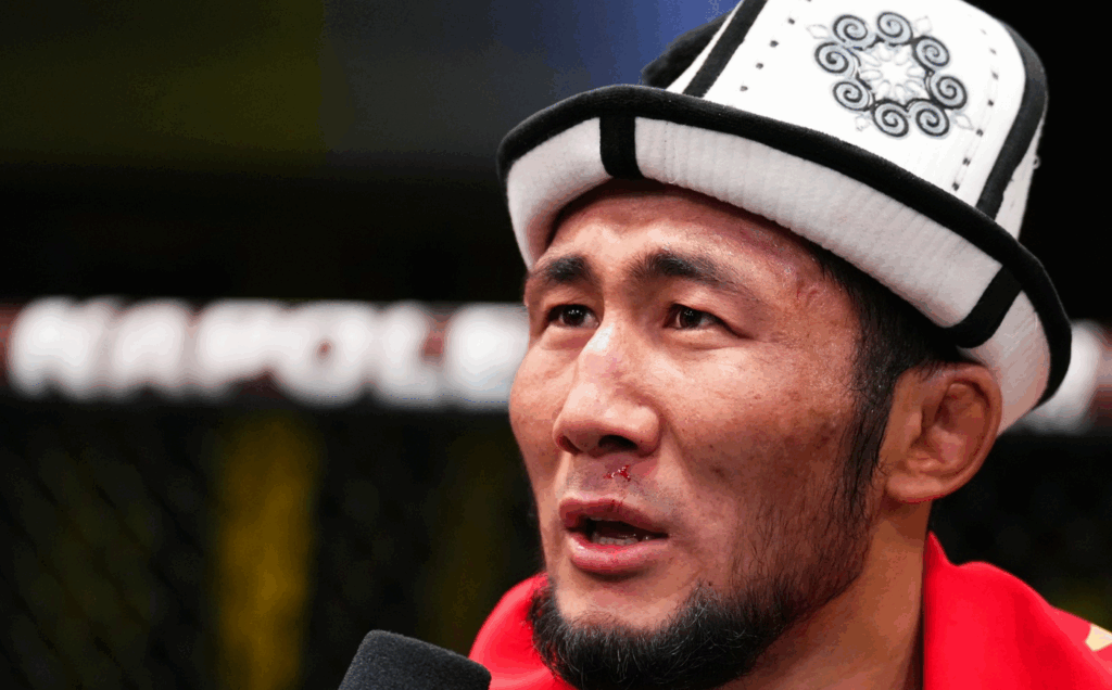 Myktybek Orolbai po znokautowaniu Hermanssona: „Gdy klatka się zamyka – rozwalam” Myktybek Orolbai po znokautowaniu Hermanssona: „Gdy klatka się zamyka – rozwalam”