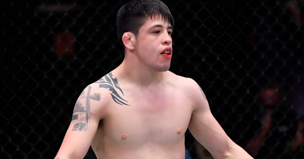 „Przerwał pojedynek zbyt wcześnie” – Brandon Moreno zabrał głos po porażce na UFC 323