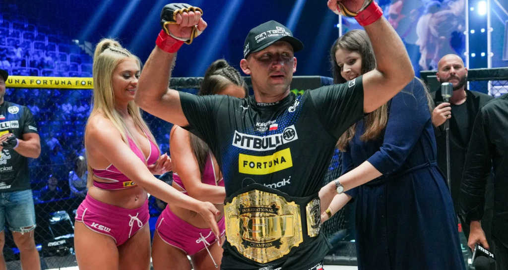 Paweł Pawlak przed obroną pasa w Łodzi: „Na pewno dam z siebie wszystko, żeby wygrać”