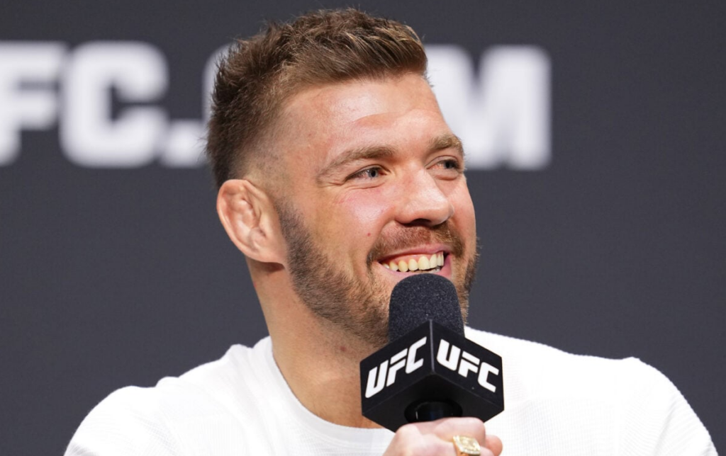 Dricus Du Plessis podsumowuje rok w UFC i zdradza termin powrotu do klatki