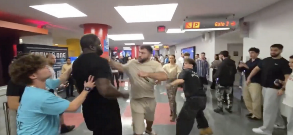 Andrei Arlovski w centrum burdy! Były mistrz UFC starł się z czterema osobami za kulisami gali bokserskiej [WIDEO]