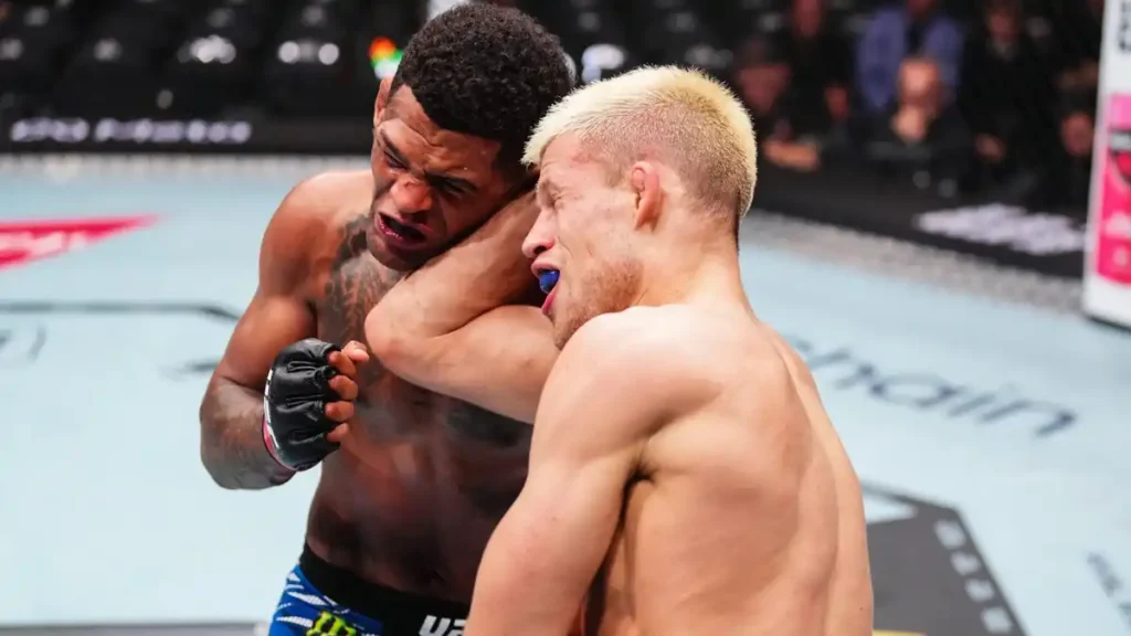 Przegrał z Wikłaczem i znalazł się poza UFC. Patchy Mix ma nowego pracodawcę