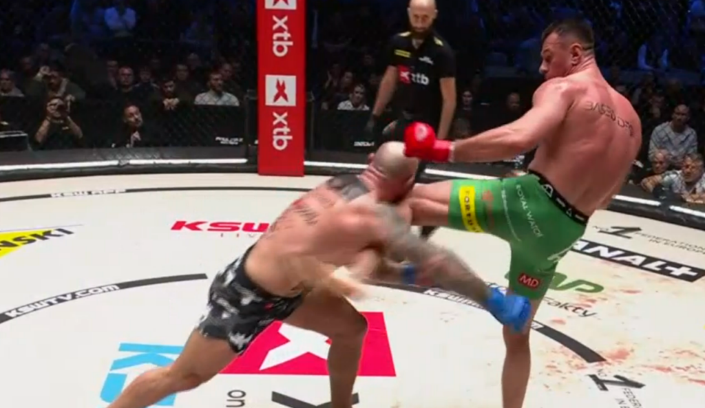 XTB KSW 114: Arkadiusz Wrzosek ciężko znokautował Bajora kolanem! [WIDEO]