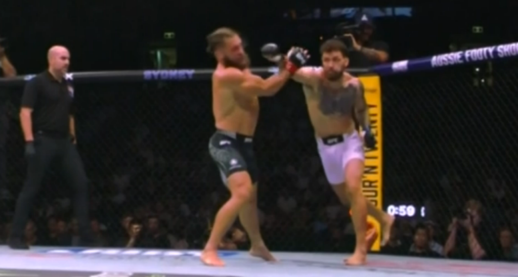 UFC 325: Mauricio Ruffy znokautował Rafaela Fizieva! [WIDEO]