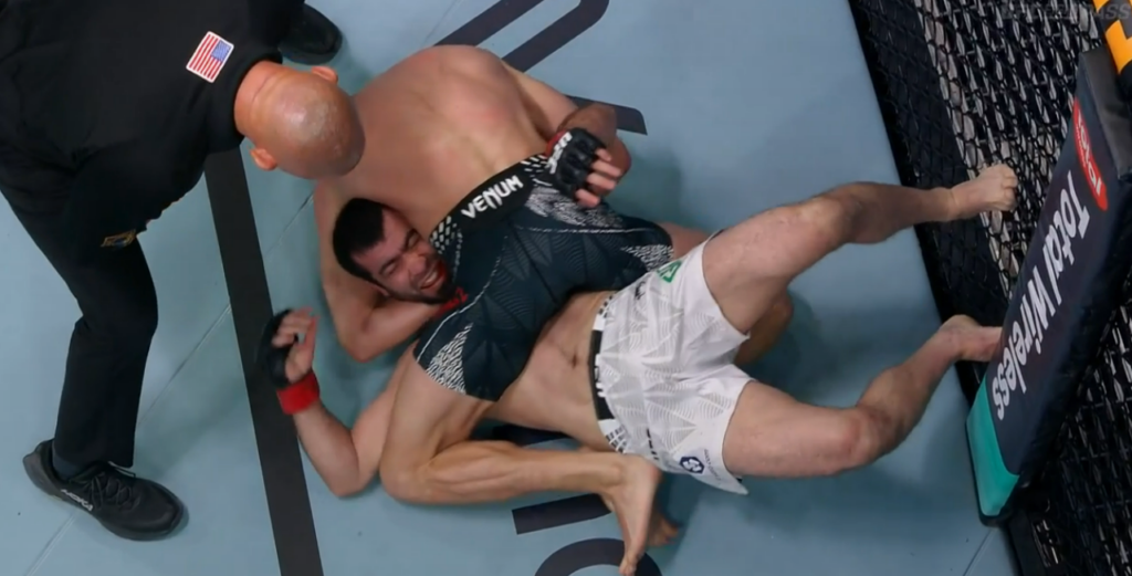 UFC Vegas 113: Jakub Wikłacz poddał Muina Gafurova w ostatniej sekundzie walki! [WIDEO]