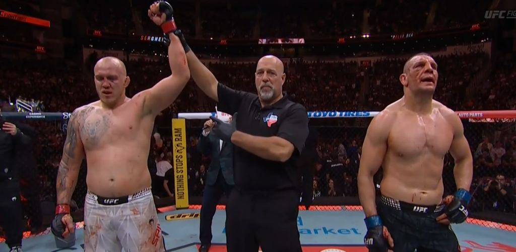 UFC Houston: Serghei Spivac wypunktował Ante Deliję po technicznej dominacji w stójce