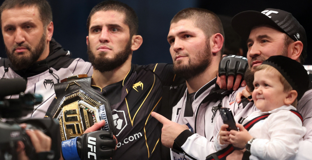 Khabib odpowiada krytykom i stawia sprawę jasno: „Jesteśmy najlepszą drużyną na świecie”