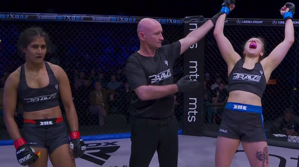 Brave FC 104: Kinga Jendrasik zdominowała Tariyal w parterze