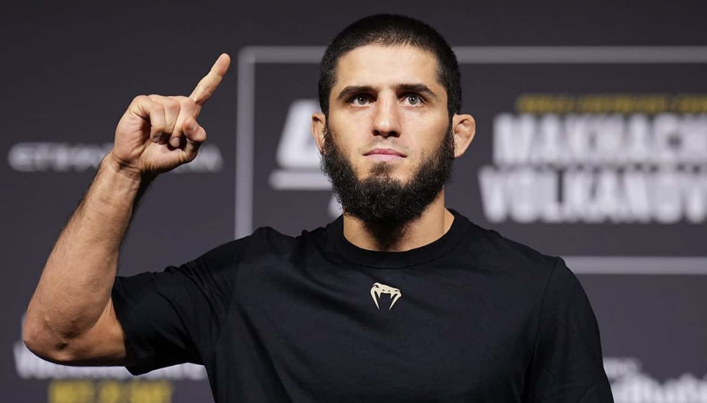 Islam Makhachev wskazuje większe zagrożenie niż Ilia Topuria