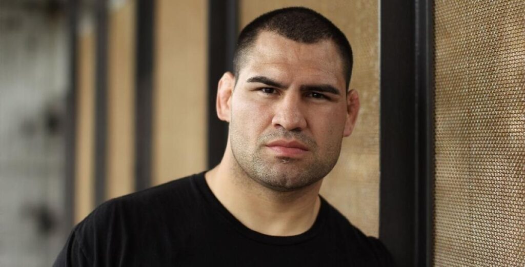 Cain Velasquez warunkowo zwolniony z więzienia