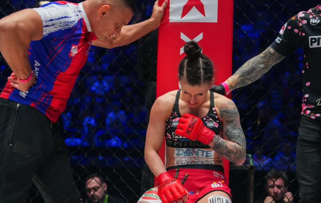 Ewelina Woźniak broni swojego narożnika po kontrowersyjnej walce. „To była moja decyzja, nie mieli pełnej wiedzy”