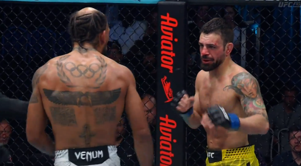 UFC Vegas 114: Charles Johnson pokonał Bruno Silvę niejednogłośną decyzją