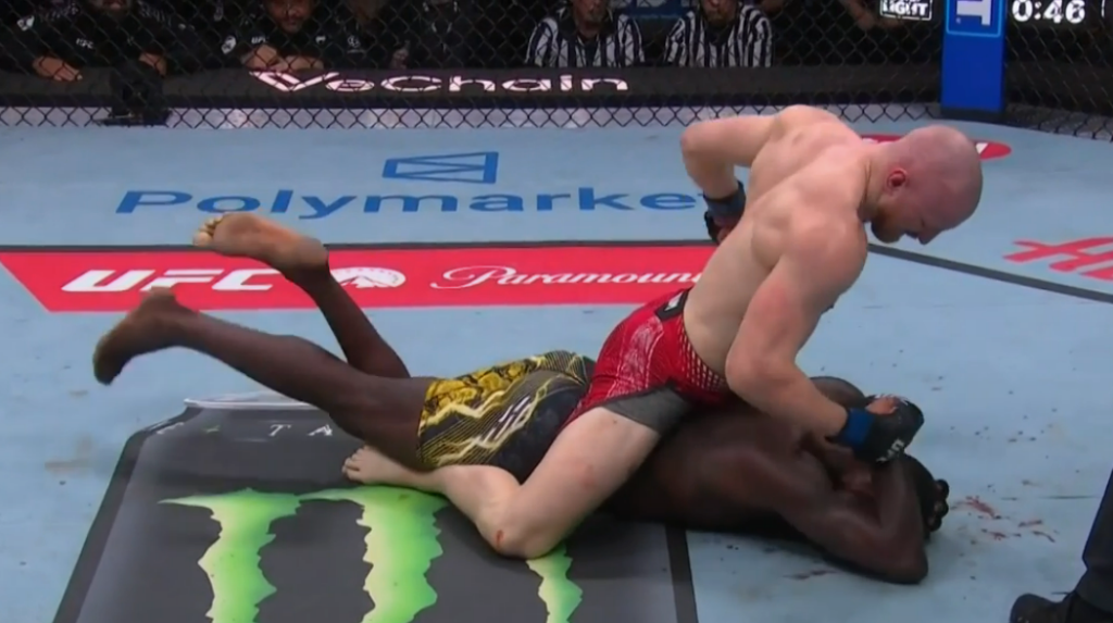 UFC Seattle: Joe Pyfer rozbił Israela Adesanyę! TKO w drugiej rundzie [WIDEO]