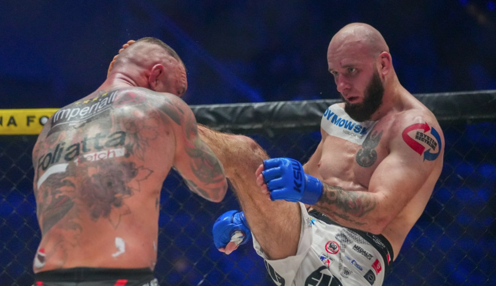 XTB KSW 116: Bartosz Kurek pokonał Tomasza Romanowskiego po twardej bitwie