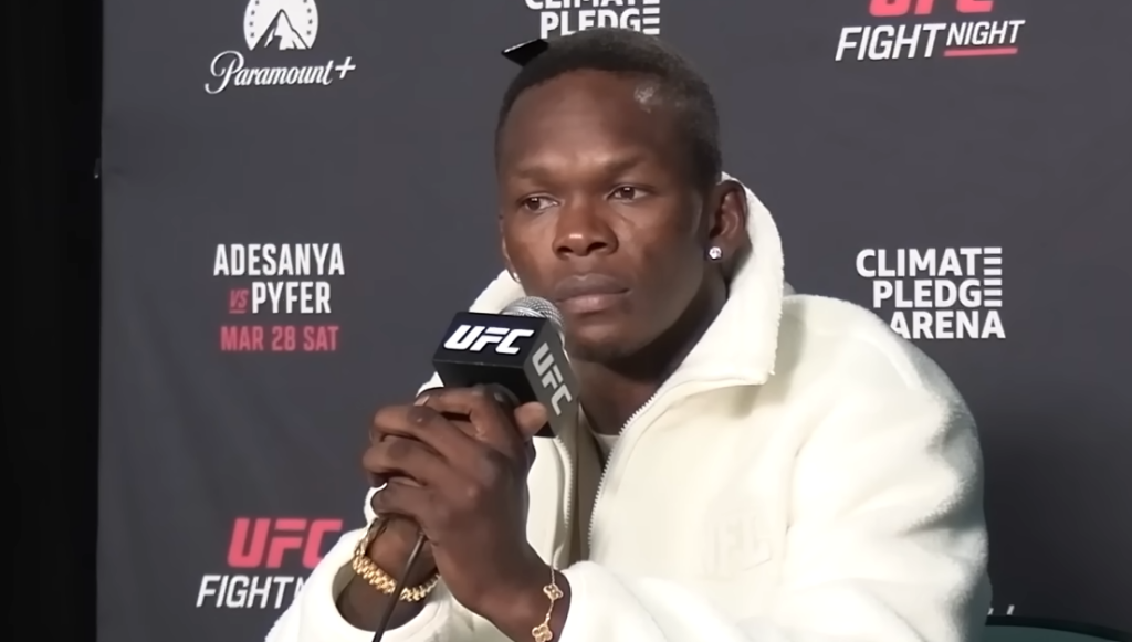 Israel Adesanya: „Byłem jednym z ostatnich aktywnych mistrzów”