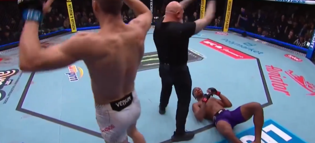 UFC Seattle: Yousri Belgaroui rozbił Mansura Abdul-Malika i znokautował go kolanem w trzeciej rundzie [WIDEO]