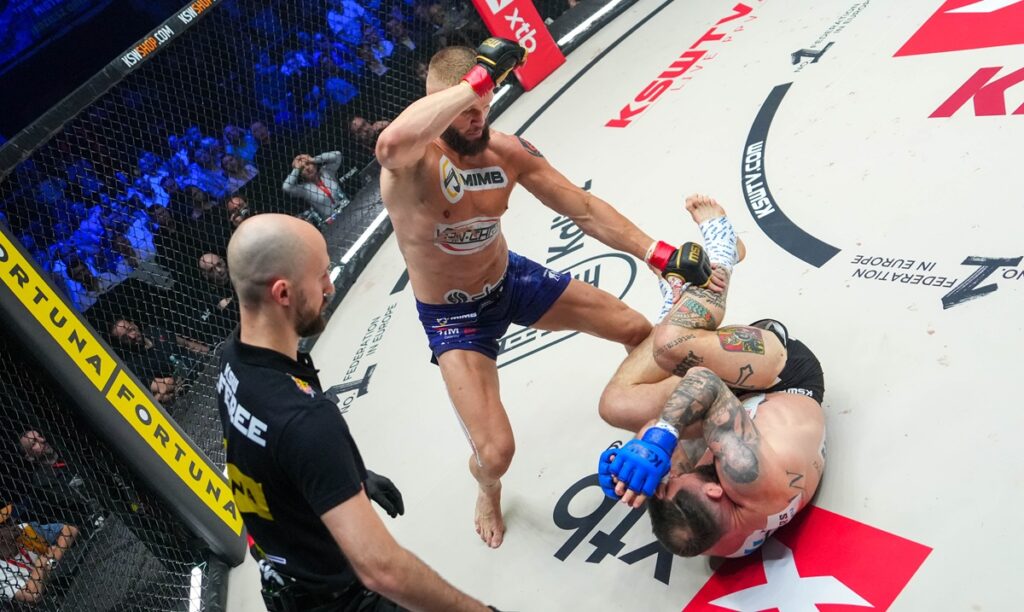 XTB KSW 118: Piotr Kuberski znokautował Michała Michalskiego! Błyskawiczne skończenie [WIDEO]