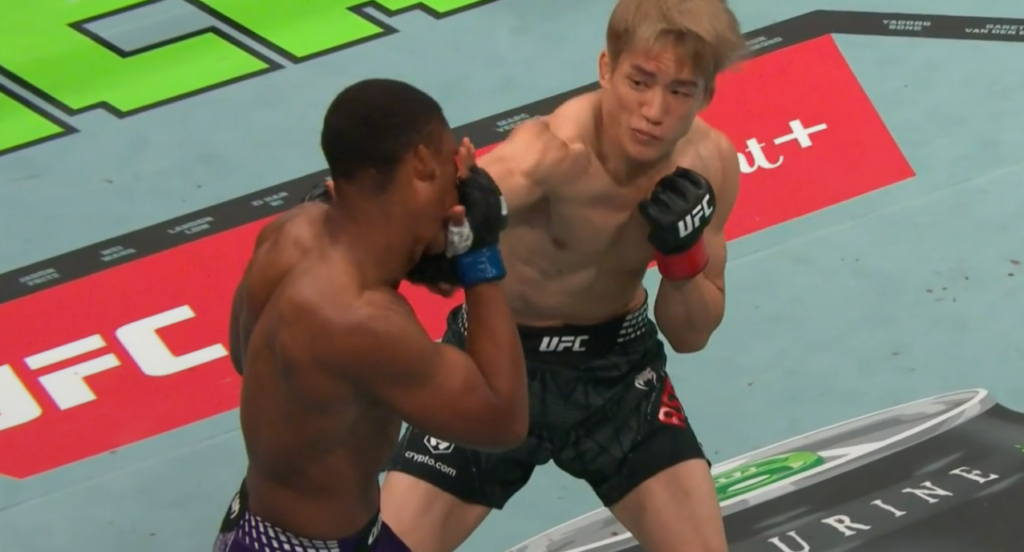 UFC Macau: Brutalny nokaut Kaia Asakury! Cameron Smotherman ciężko znokautowany [WIDEO]