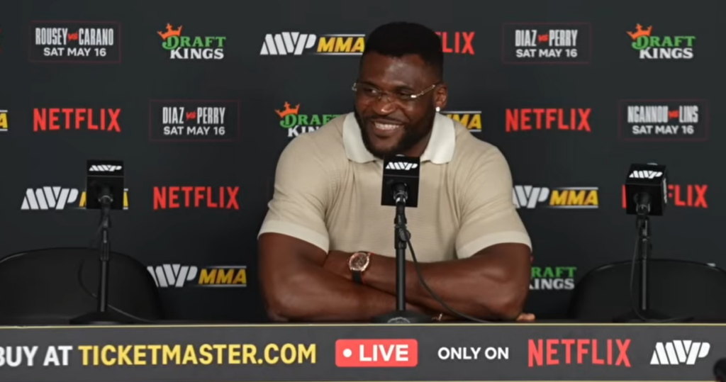 Francis Ngannou po brutalnym nokaucie: „Jon Jones wie, co ma zrobić” Francis Ngannou po brutalnym nokaucie: „Jon Jones wie, co ma zrobić”