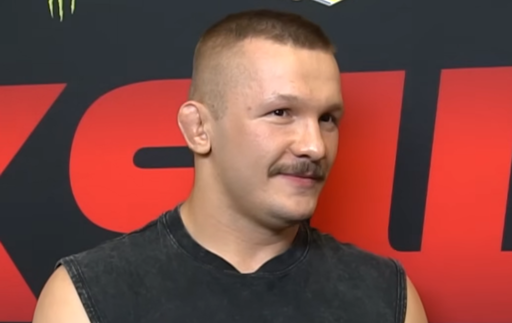 Bartłomiej Gładkowicz zachwycony starciem Grzebyka z Łopaczykiem na KSW 119: „Dla takich walk ogląda się MMA”