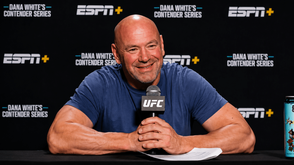 Dana White wyśmiał połączenie PFL i MVP. „Nadal nikt nie będzie oglądał” Dana White wyśmiał połączenie PFL i MVP. „Nadal nikt nie będzie oglądał”
