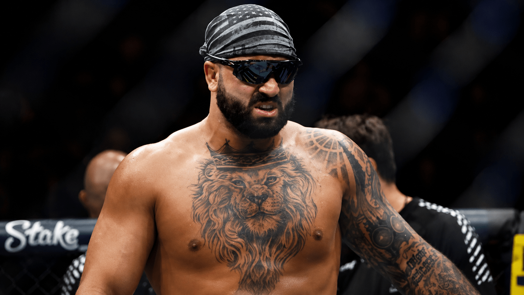 Josh Hokit chce walki o pas UFC. Domaga się pozbawienia Aspinalla tytułu Josh Hokit chce walki o pas UFC. Domaga się pozbawienia Aspinalla tytułu
