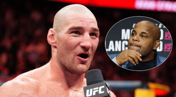 Daniel Cormier zaskoczony zachowaniem Seana Stricklanda: „Nie możesz robić czegoś takiego”
